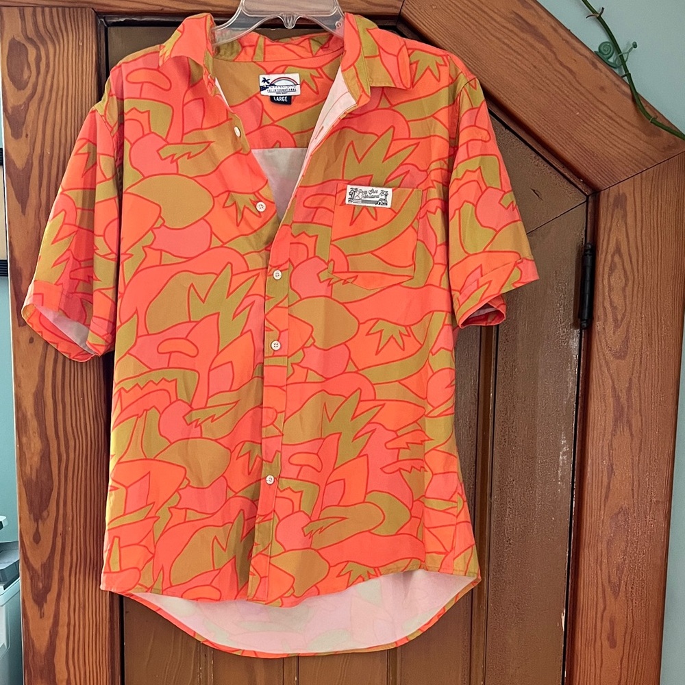 Party Shirt International Men's Orange Stretch Tech Shirt - Large